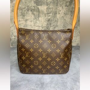 Louis Vuitton Looping MM